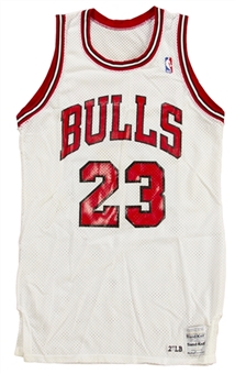 1986-87 Michael Jordan Game Used Chicago Bulls Home Jersey (Mears A-10)
